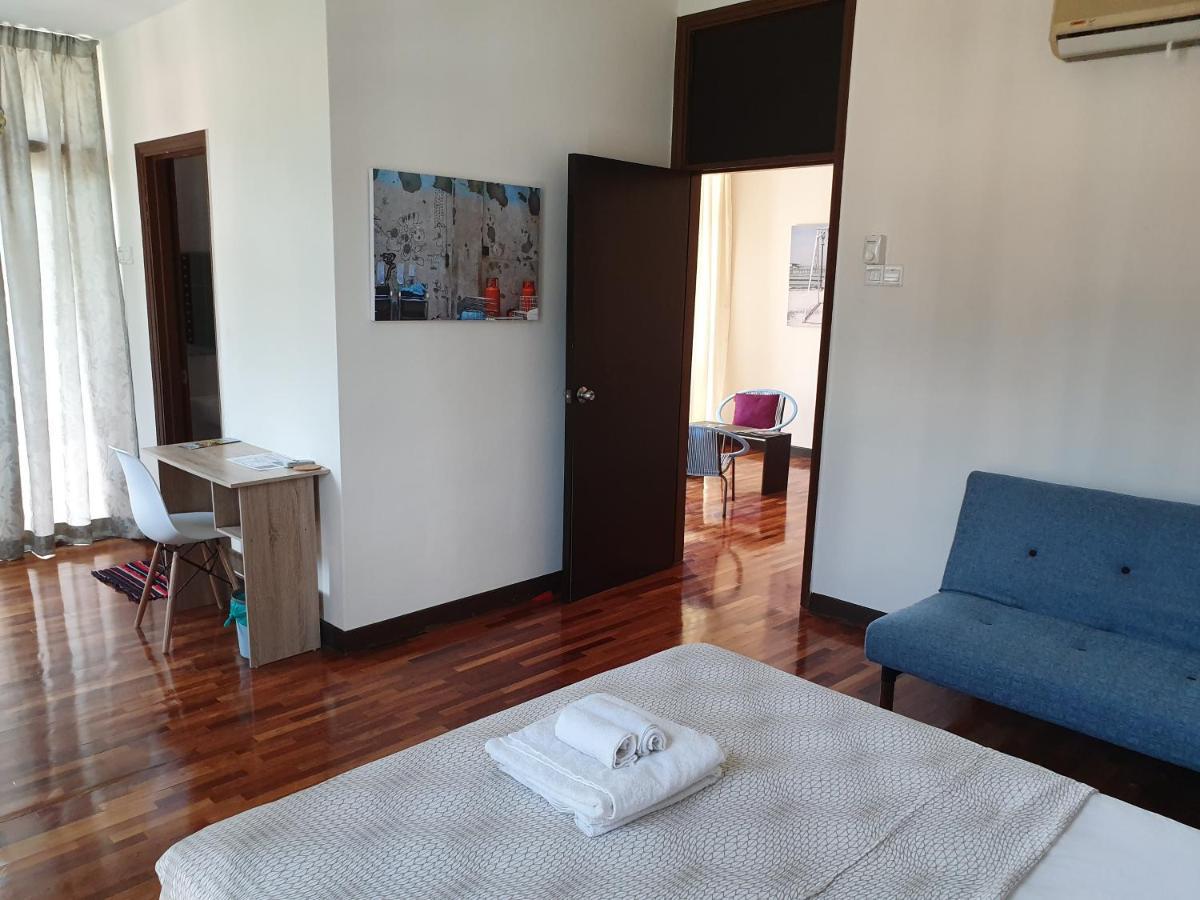 Eden Cosy Living Apartment บาตูเฟอริงกี ภายนอก รูปภาพ