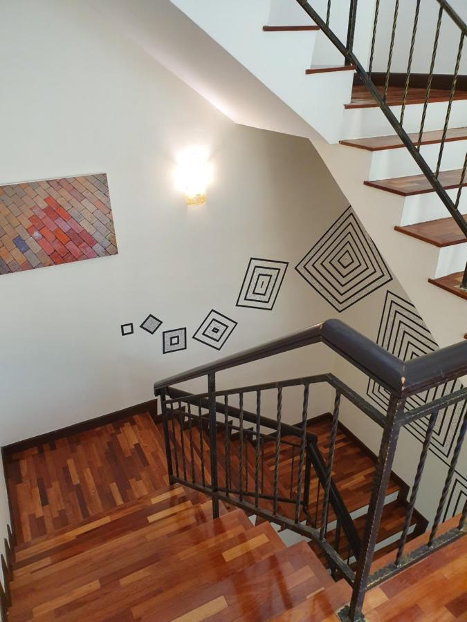 Eden Cosy Living Apartment บาตูเฟอริงกี ภายนอก รูปภาพ